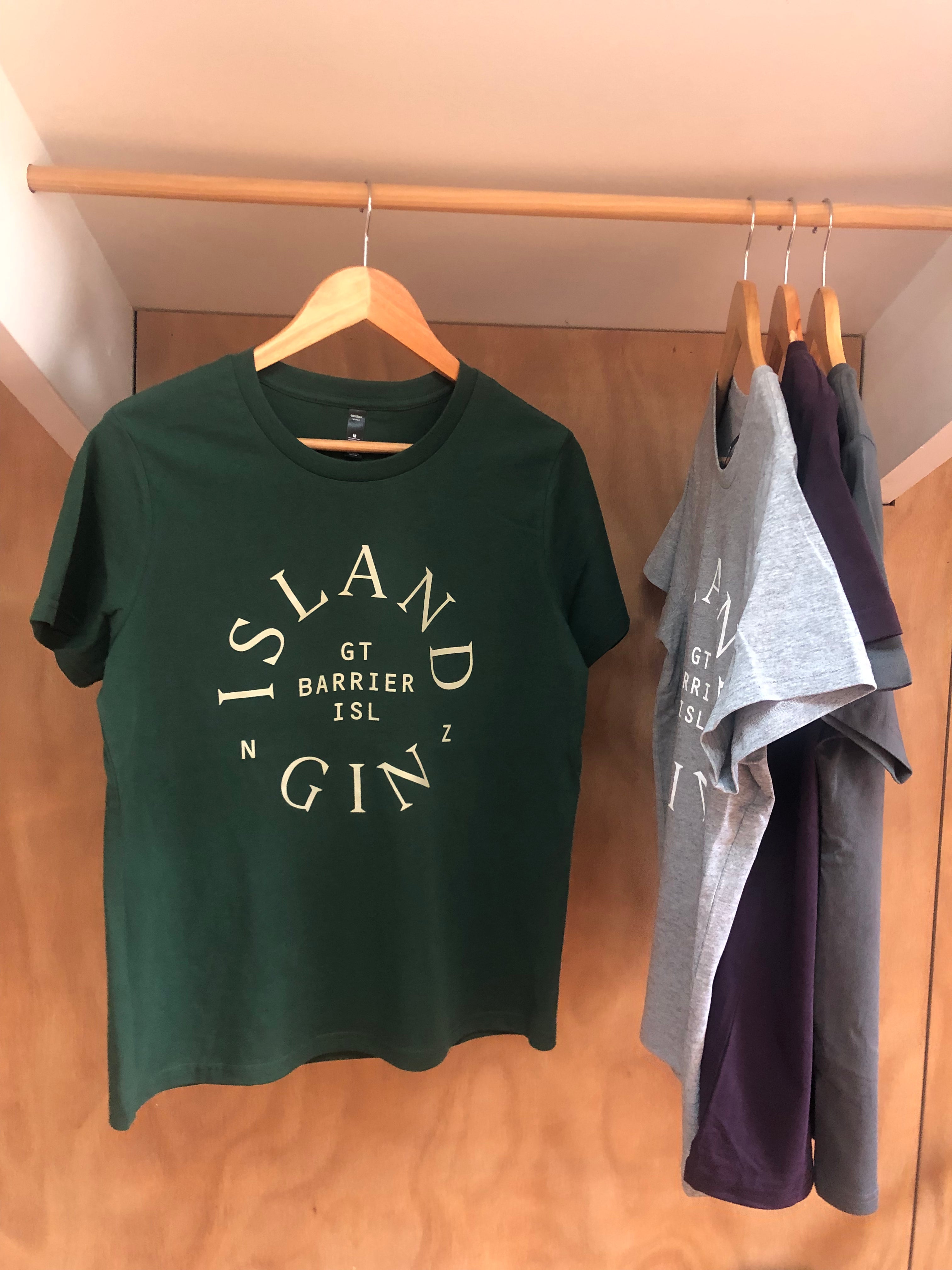 Women's Short sleeve Island Gin LOGO T-shirt